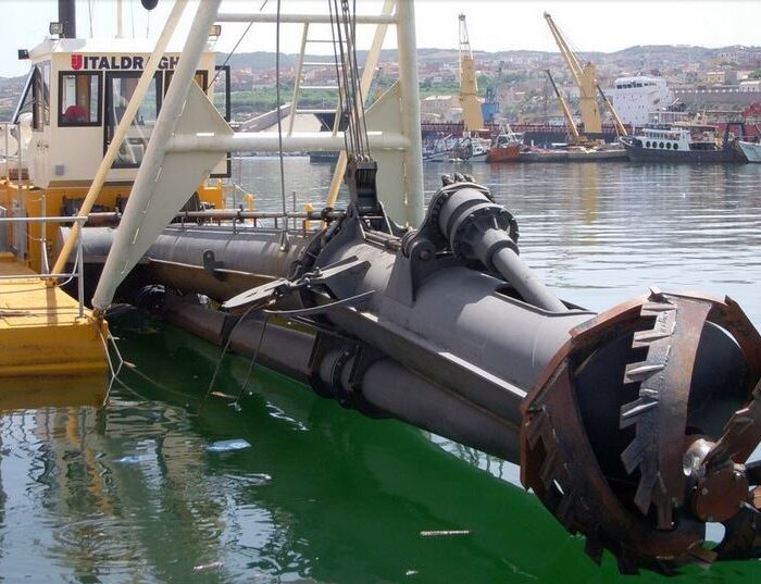 SGT 350 cutter suction dredgers