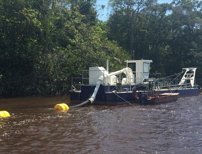SGT 180 cutter suction dredgers